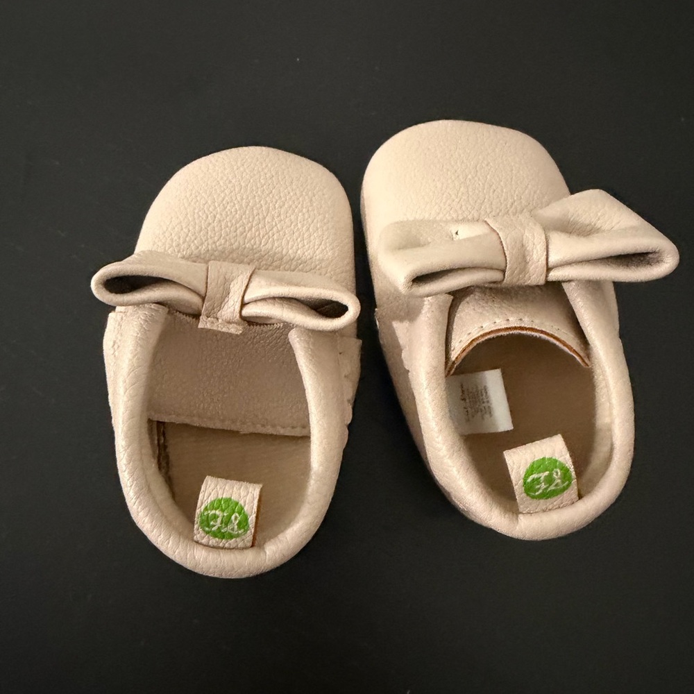 First steps Tan baby Moccasins with Bow